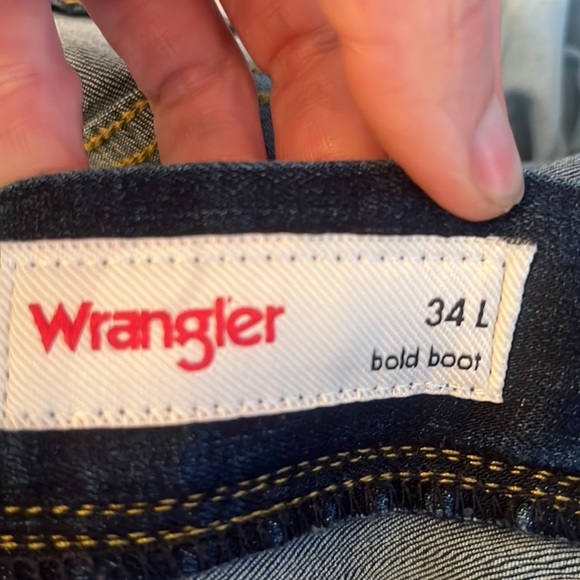 Wrangler high rise bold boot cut jeans size 20W long med/dark wash - Picture 5 of 13